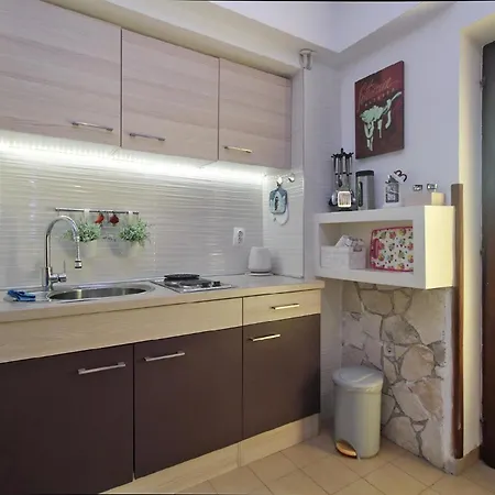 Apartment Fuer 2 Personen Ca 30 Qm In Premantura, Istrien Istrische Riviera