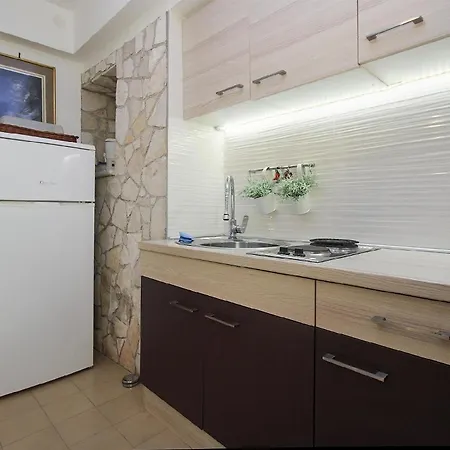 Apartment Fuer 2 Personen Ca 30 Qm In Premantura, Istrien Istrische Riviera Premantura